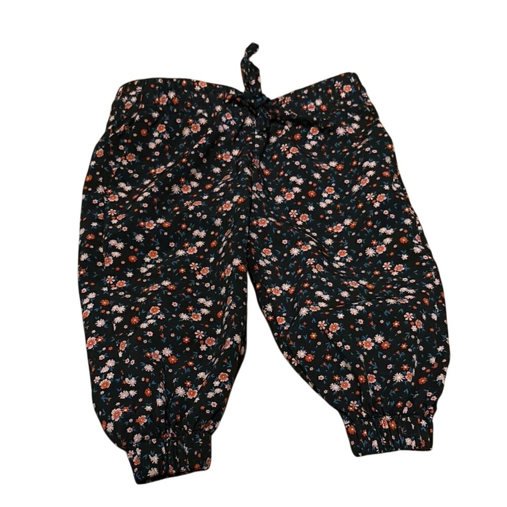 ❤️5/$25❤️ Bailey’s Blossoms 3-6mo Floral Joggers